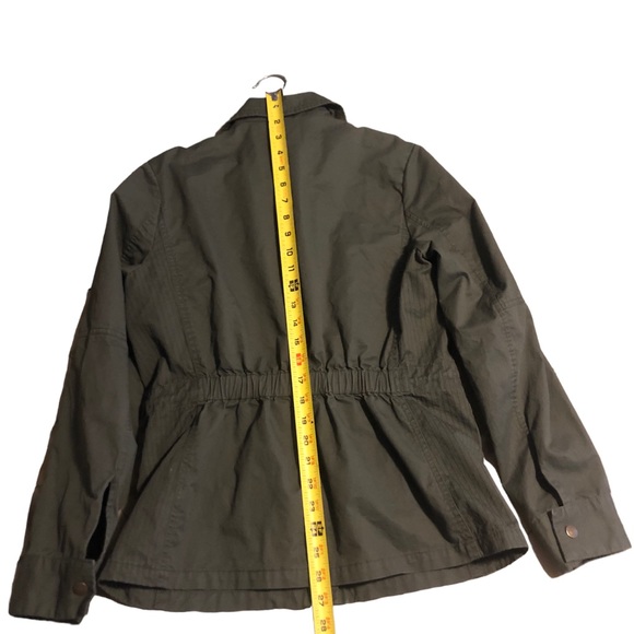 By together Small khaki green army jacket, small, button/zipper, cinch waist - Picture 6 of 8